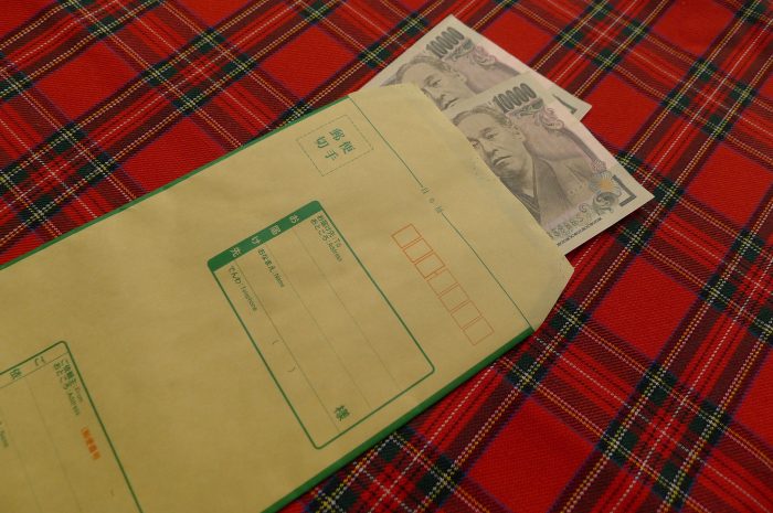 現金書留の封筒のサイズには２種類ある